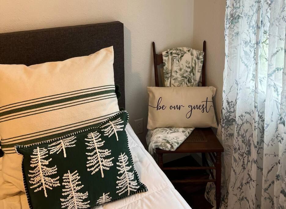 Cozy Getaway At Lake O' The Pines Ore City Zewnętrze zdjęcie